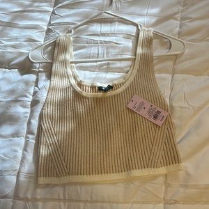 Woman’s tank top perfect condition